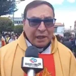 Diócesis de Potosí Sale en Procesión de Corpus Christi Clamando por Paz y Unidad