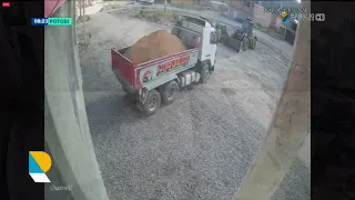 Imágenes del accidente en la Avenida Canadá (Potosí)